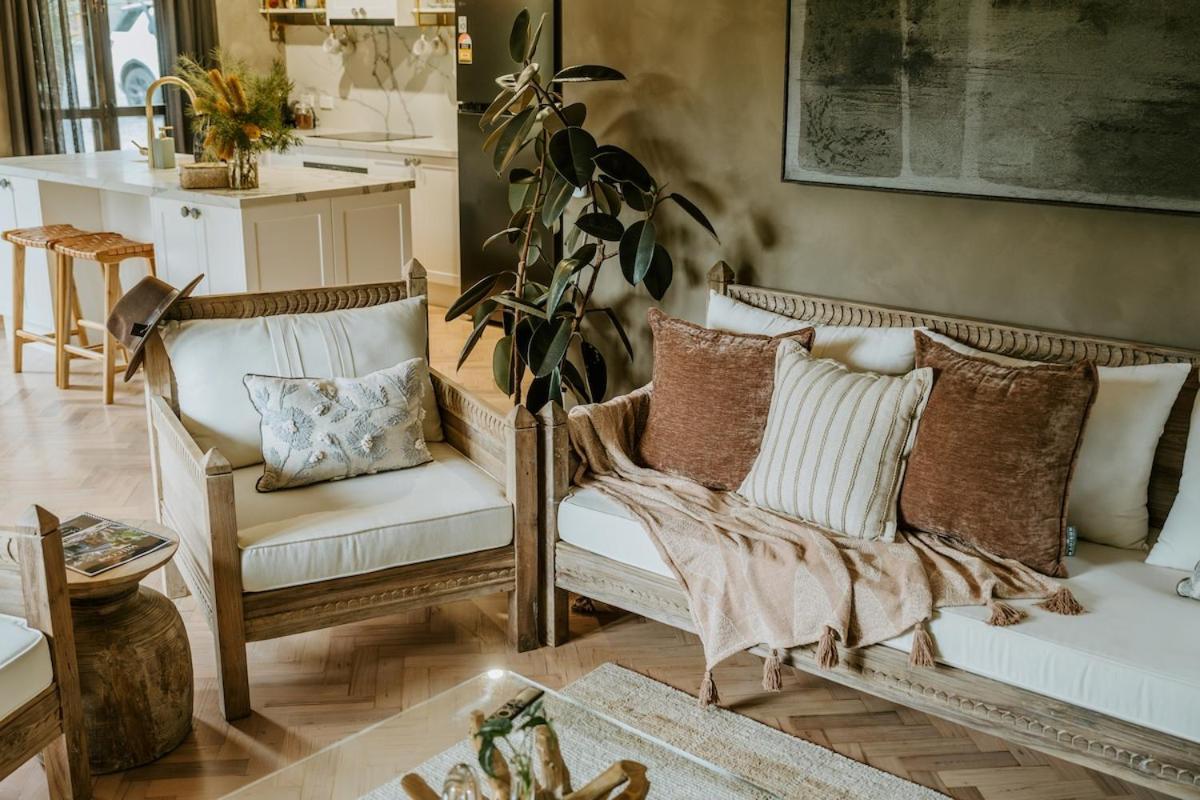 Villa The Temple - Country Farm Retreat Launching Place Esterno foto