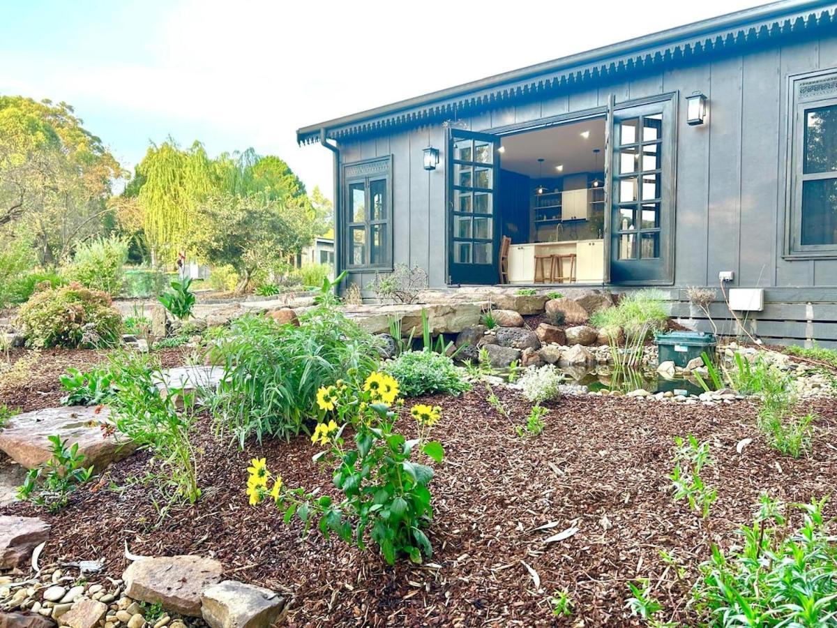 Villa The Temple - Country Farm Retreat Launching Place Esterno foto