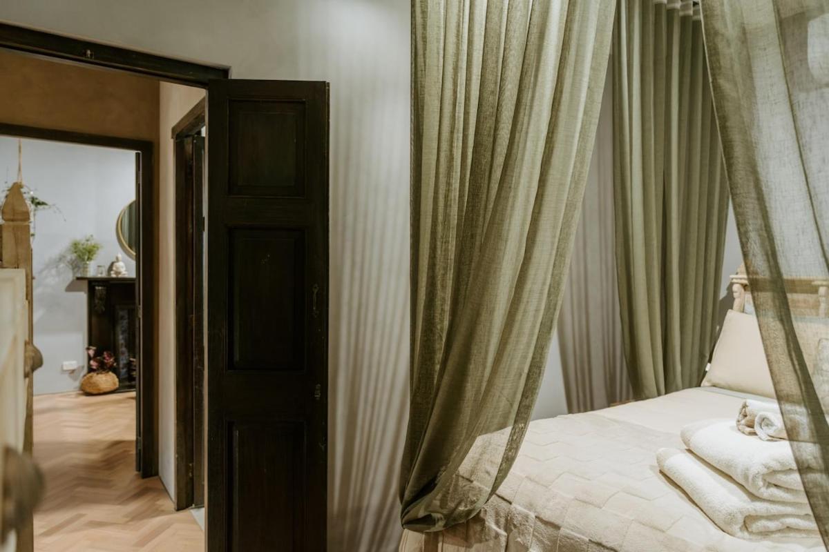 Villa The Temple - Country Farm Retreat Launching Place Esterno foto