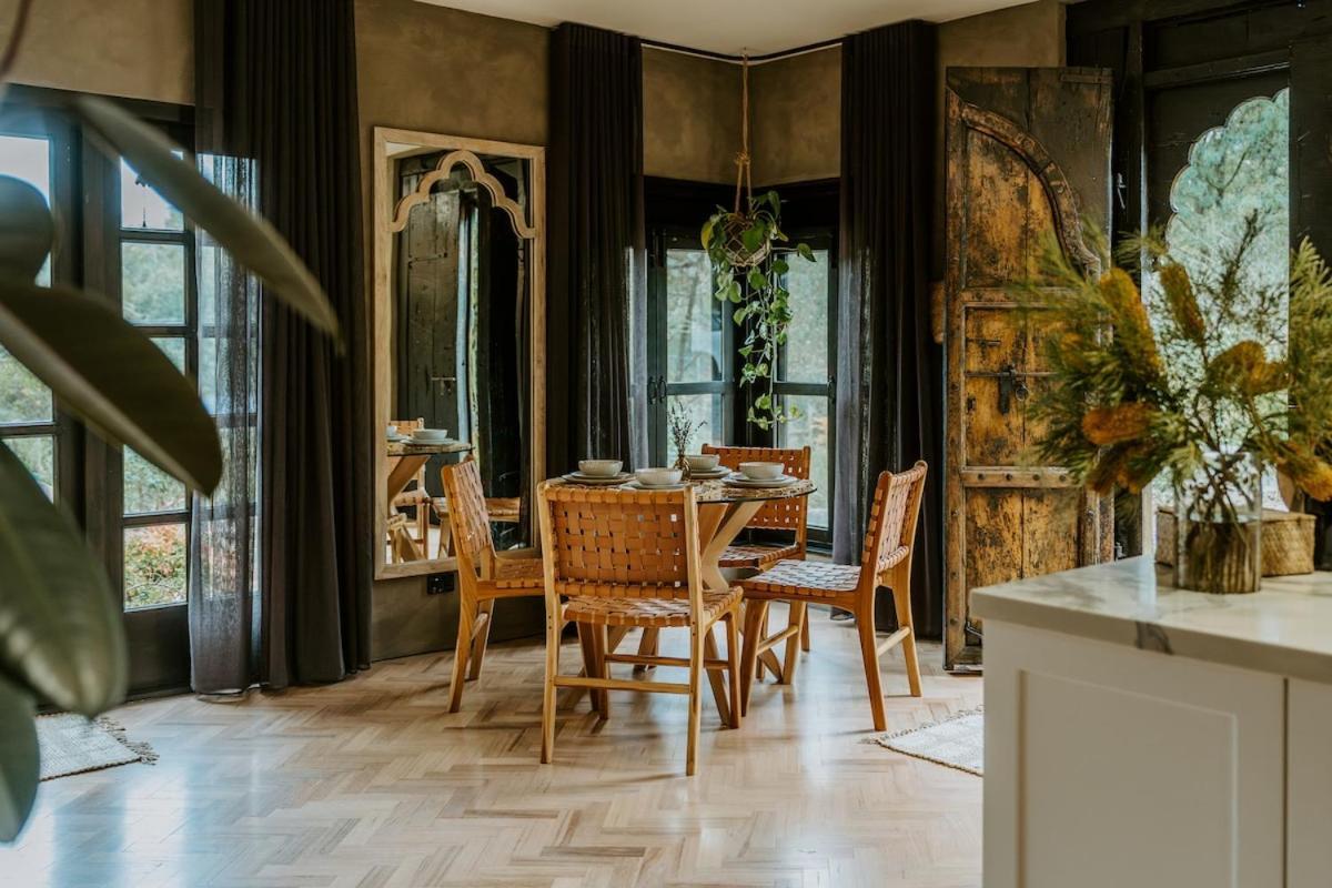 Villa The Temple - Country Farm Retreat Launching Place Esterno foto