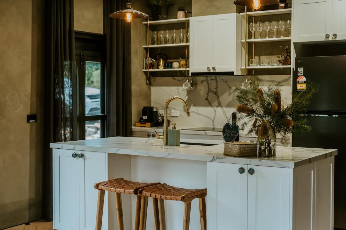 Villa The Temple - Country Farm Retreat Launching Place Esterno foto